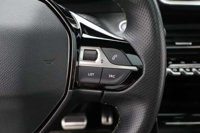 Peugeot e-208 (2021) thumbnail 22