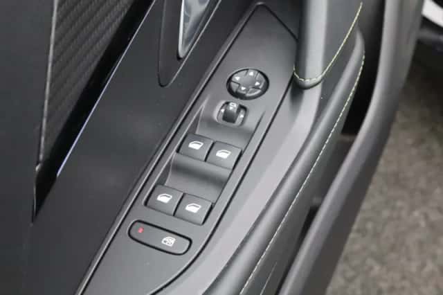 Peugeot e-208 (2021) thumbnail 31