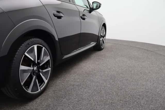 Peugeot e-208 (2021) thumbnail 43
