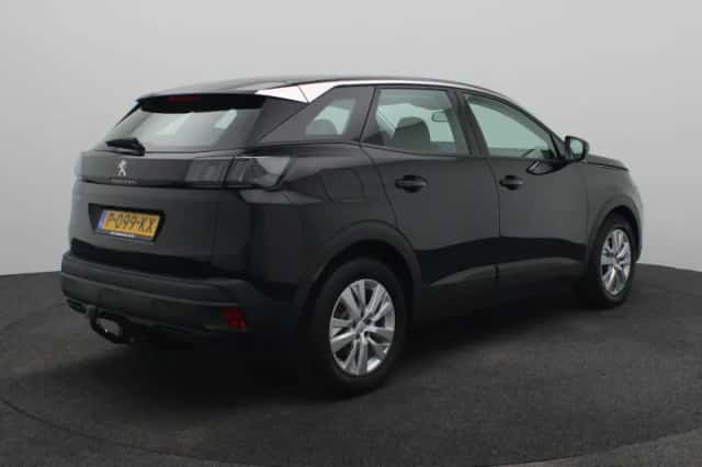 Peugeot 3008 (2022) thumbnail 2