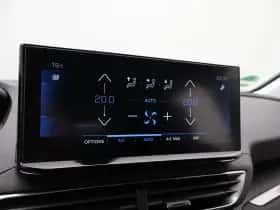 Peugeot 3008 (2022) thumbnail 23