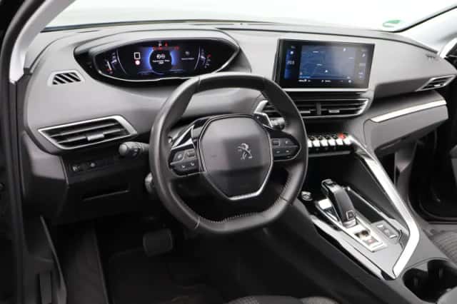 Peugeot 3008 (2022) thumbnail 30