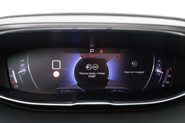 Peugeot 3008 (2022) thumbnail 4