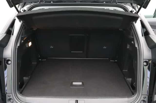 Peugeot 3008 (2022) thumbnail 32