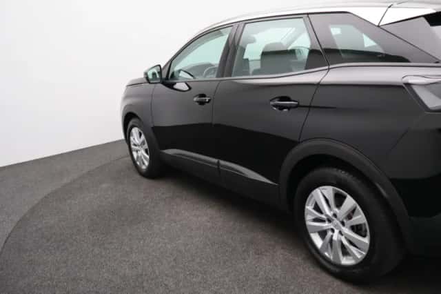 Peugeot 3008 (2022) thumbnail 35