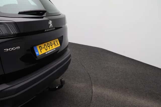 Peugeot 3008 (2022) thumbnail 36