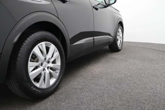Peugeot 3008 (2022) thumbnail 38