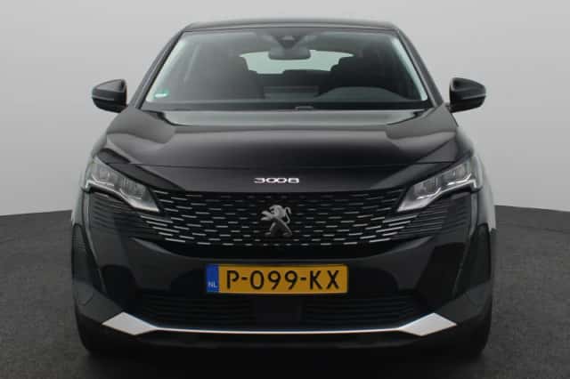 Peugeot 3008 (2022) thumbnail 5