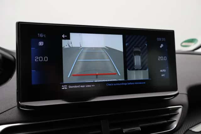 Peugeot 3008 (2022) thumbnail 41
