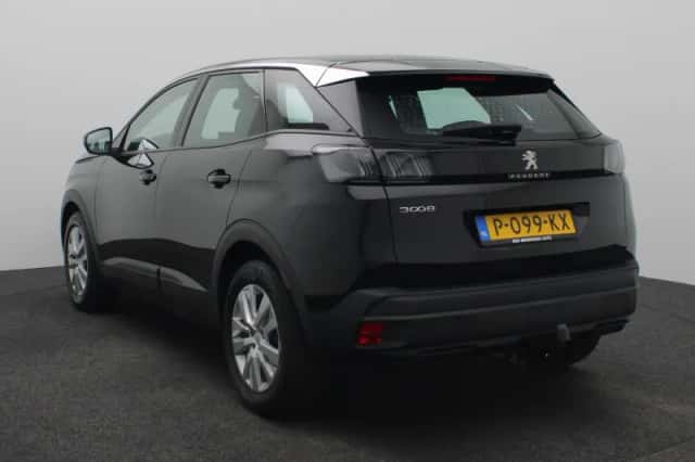Peugeot 3008 (2022) thumbnail 10