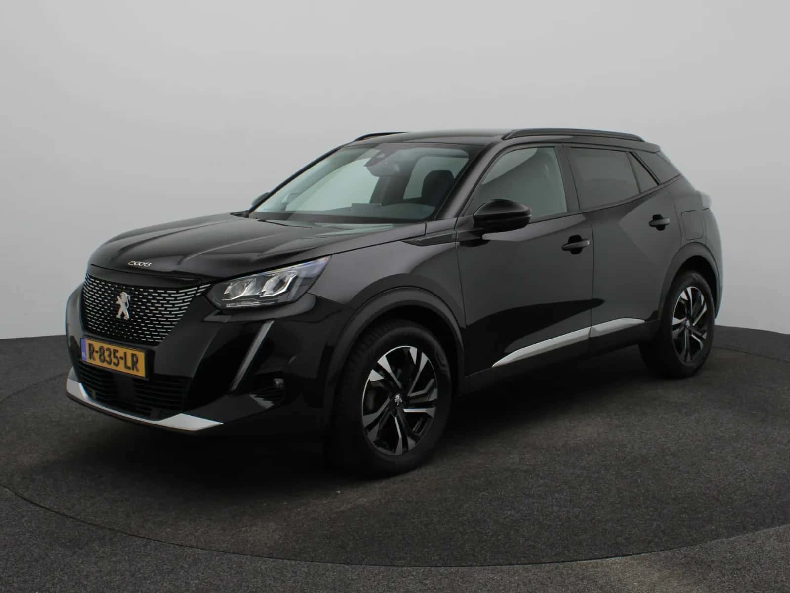 Peugeot 2008 (2022) — foto 1