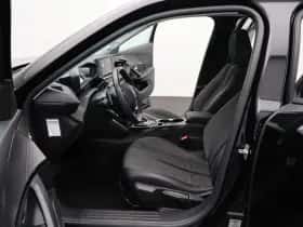 Peugeot 2008 (2022) thumbnail 11
