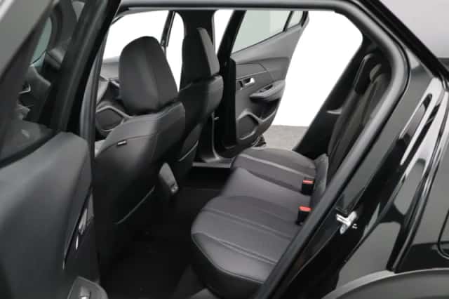 Peugeot 2008 (2022) thumbnail 12