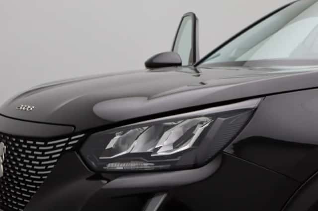 Peugeot 2008 (2022) thumbnail 16