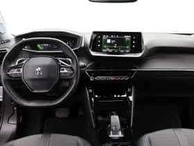 Peugeot 2008 (2022) thumbnail 3