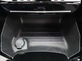 Peugeot 2008 (2022) thumbnail 27