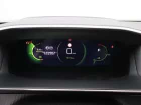 Peugeot 2008 (2022) thumbnail 4