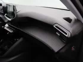 Peugeot 2008 (2022) thumbnail 36