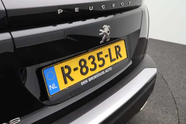 Peugeot 2008 (2022) thumbnail 43