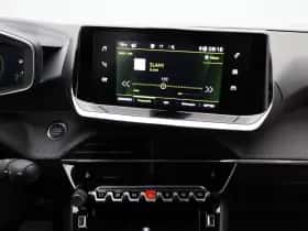 Peugeot 2008 (2022) thumbnail 7