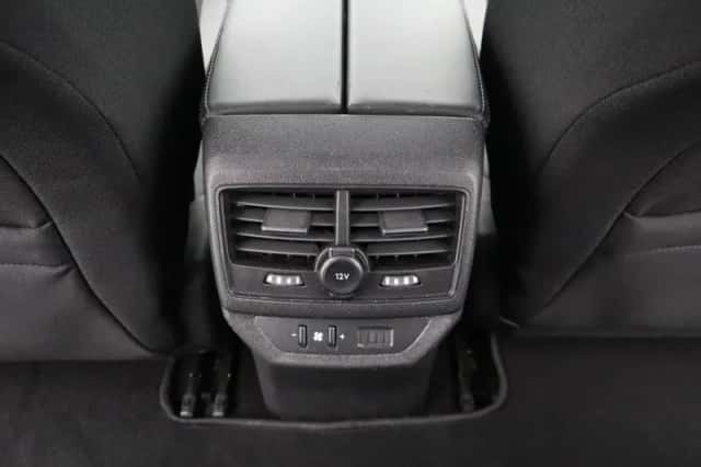 Peugeot 5008 (2021) thumbnail 37