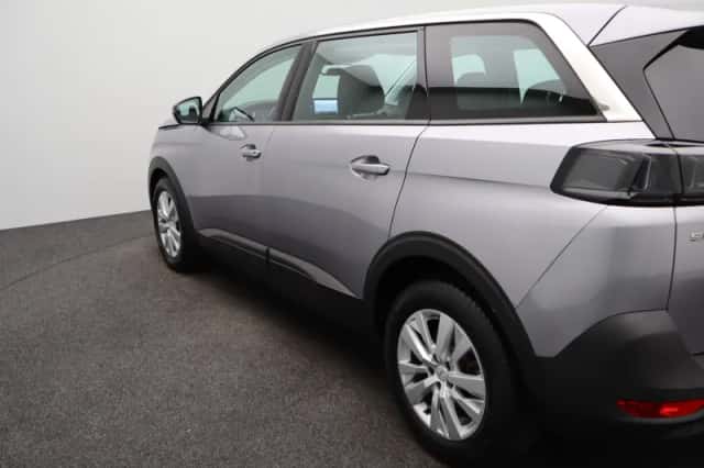 Peugeot 5008 (2021) thumbnail 39
