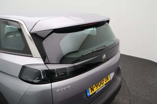 Peugeot 5008 (2021) thumbnail 40