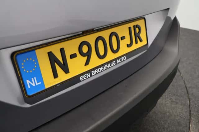 Peugeot 5008 (2021) thumbnail 42