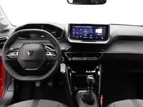 Peugeot 208 (2024) thumbnail 3