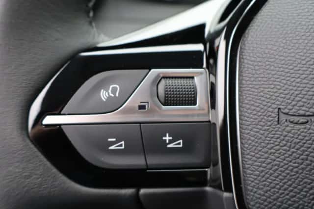 Peugeot 208 (2024) thumbnail 27