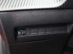 Peugeot 208 (2024) thumbnail 29