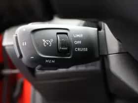 Peugeot 208 (2024) thumbnail 30