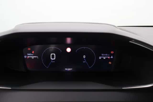 Peugeot 208 (2024) thumbnail 4