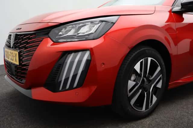 Peugeot 208 (2024) thumbnail 38