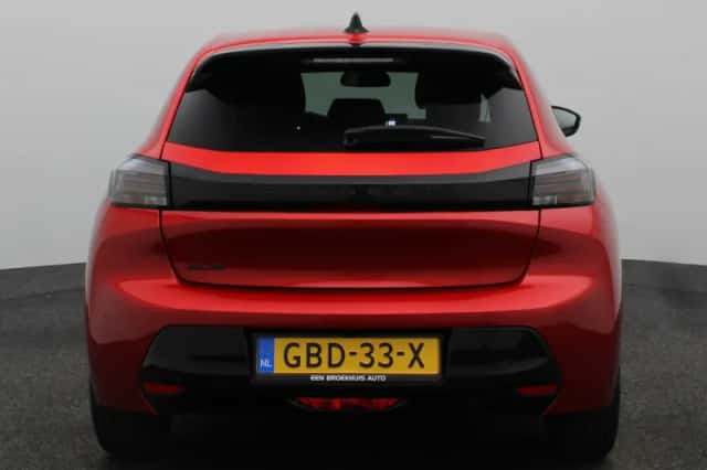 Peugeot 208 (2024) thumbnail 6