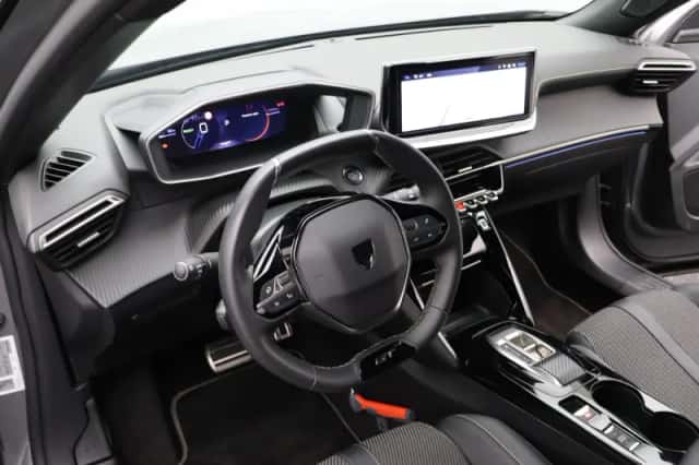 Peugeot e-2008 (2024) thumbnail 26