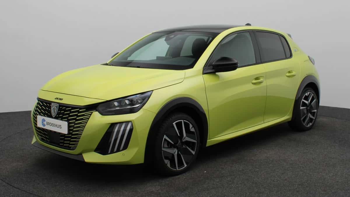 Peugeot e-208 (2024) — foto 1