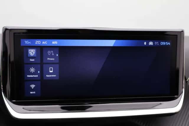 Peugeot e-208 (2024) thumbnail 18