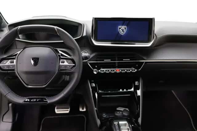 Peugeot e-208 (2024) thumbnail 3