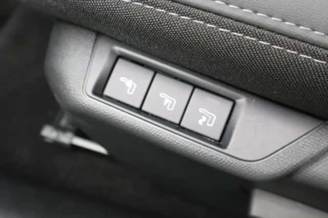 Peugeot e-208 (2024) thumbnail 30