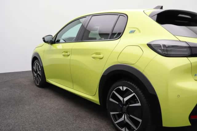 Peugeot e-208 (2024) thumbnail 45