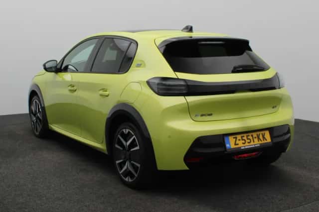 Peugeot e-208 (2024) thumbnail 10