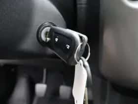 Peugeot 108 (2017) thumbnail 24