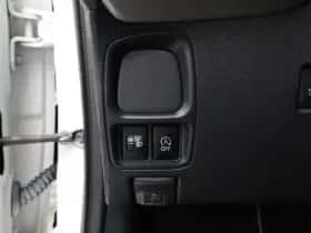 Peugeot 108 (2017) thumbnail 28