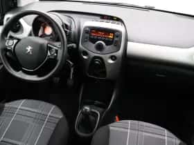 Peugeot 108 (2017) thumbnail 33