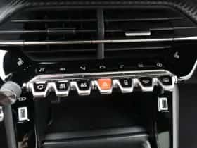 Peugeot e-2008 (2021) thumbnail 19