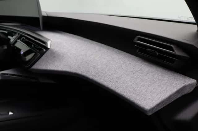 Peugeot e-3008 (2025) thumbnail 34