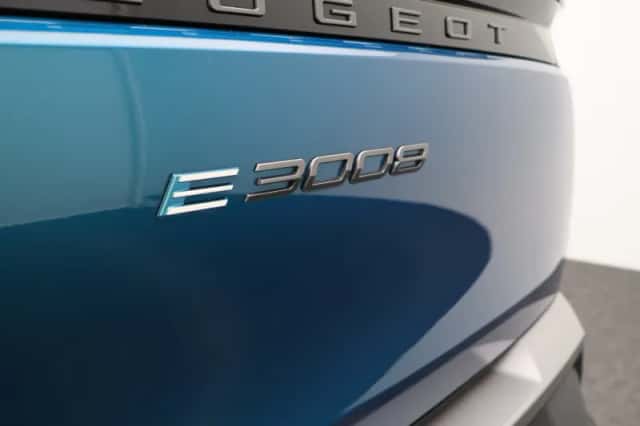 Peugeot e-3008 (2025) thumbnail 42