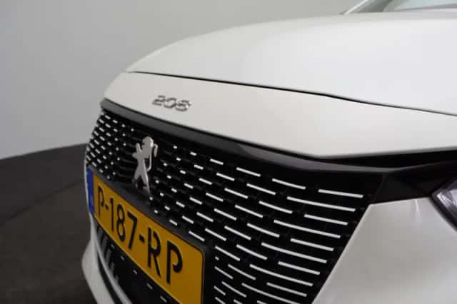 Peugeot e-208 (2022) thumbnail 43