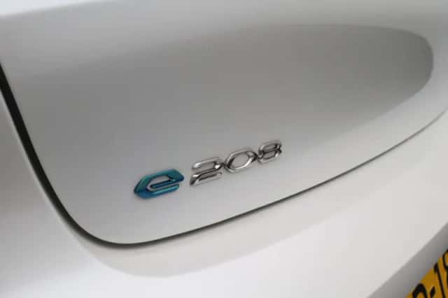 Peugeot e-208 (2022) thumbnail 47
